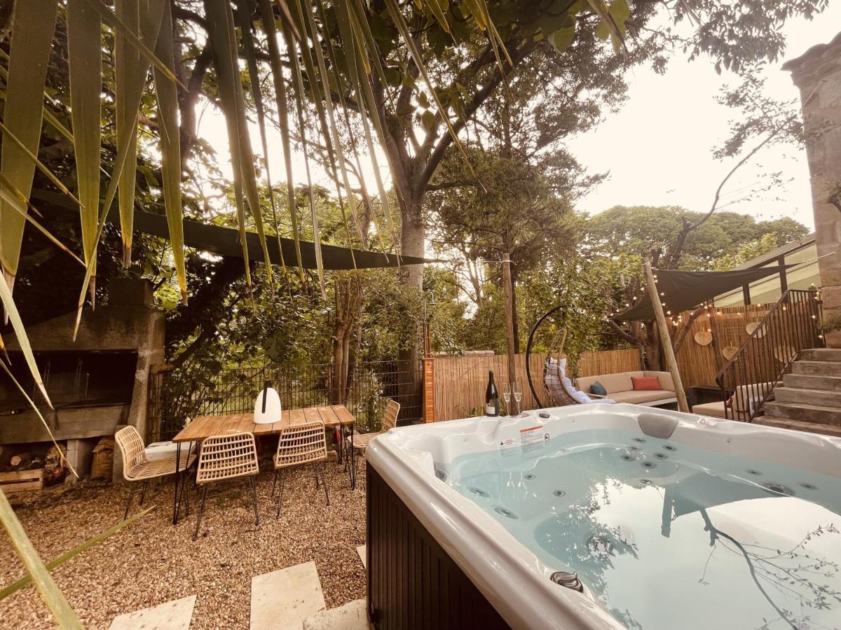 Maison Dans Les Arbres, Spa, Tennis, Parking Nimes Exterior photo